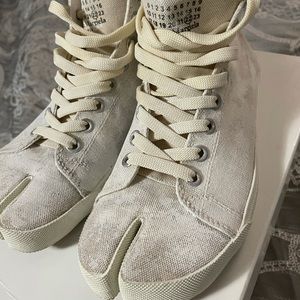 Maison Margiela Tabi high top sneaker- SOLD